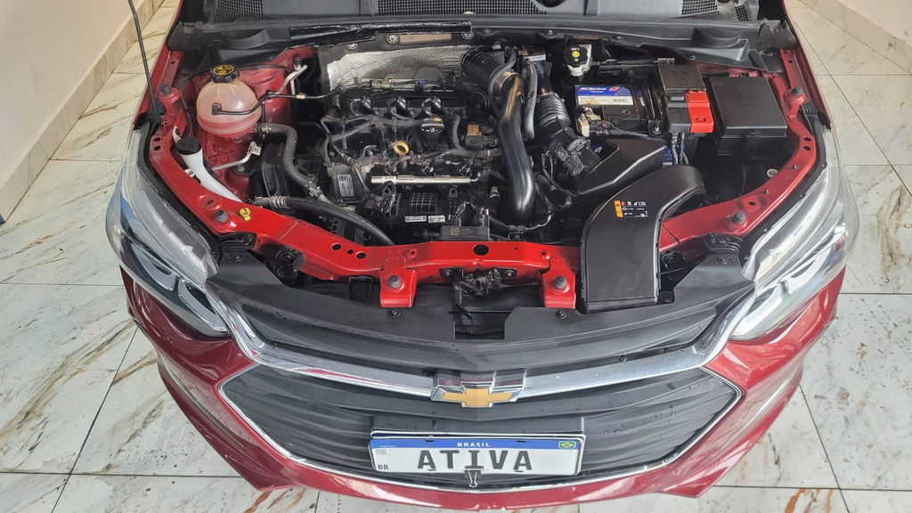 Chevrolet Onix Sedan Vermelho