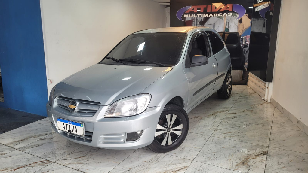 Chevrolet Celta Prata