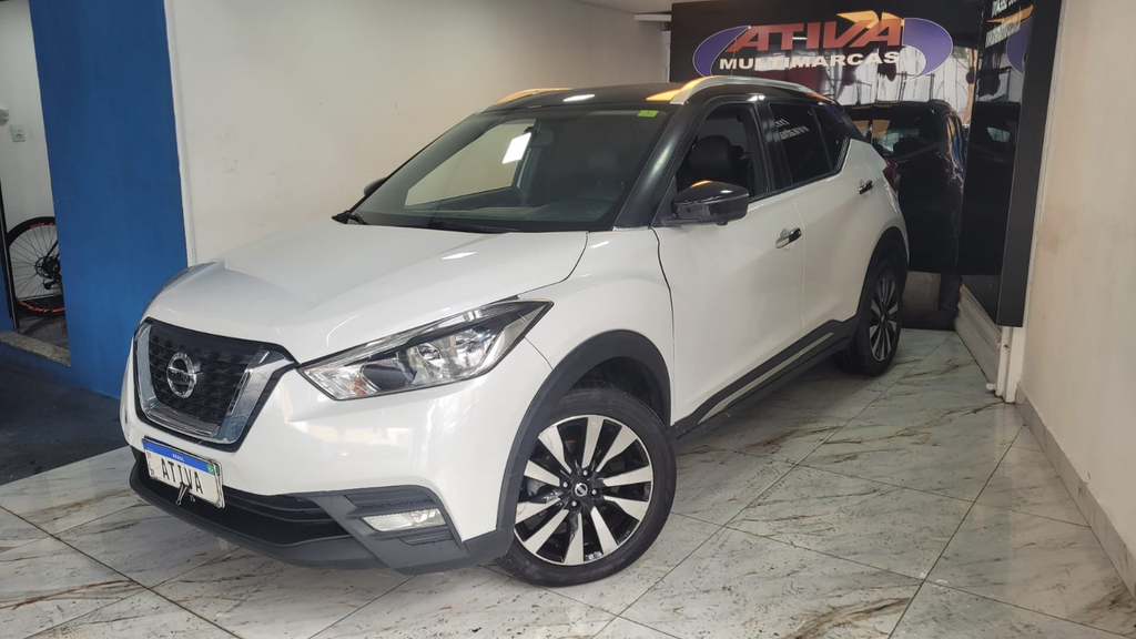 Nissan Kicks Branco