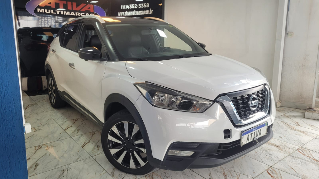 Nissan Kicks Branco