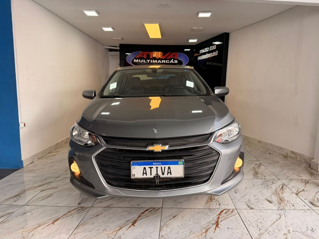Chevrolet Onix Sedan Cinza