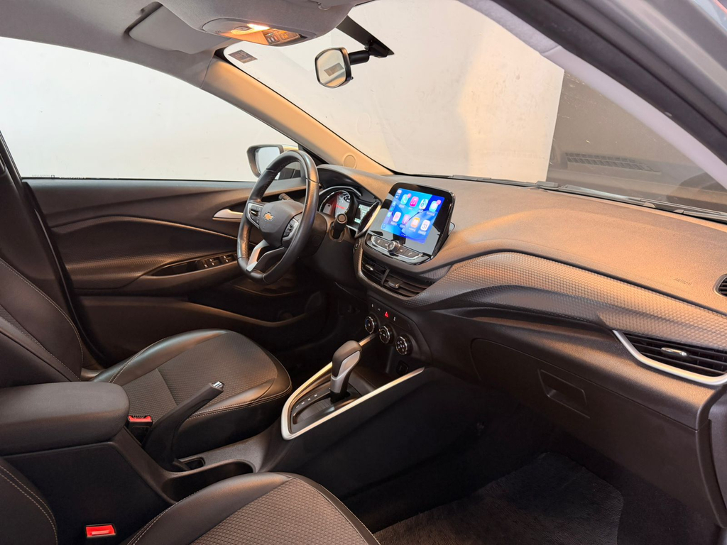 Chevrolet Onix Sedan Cinza