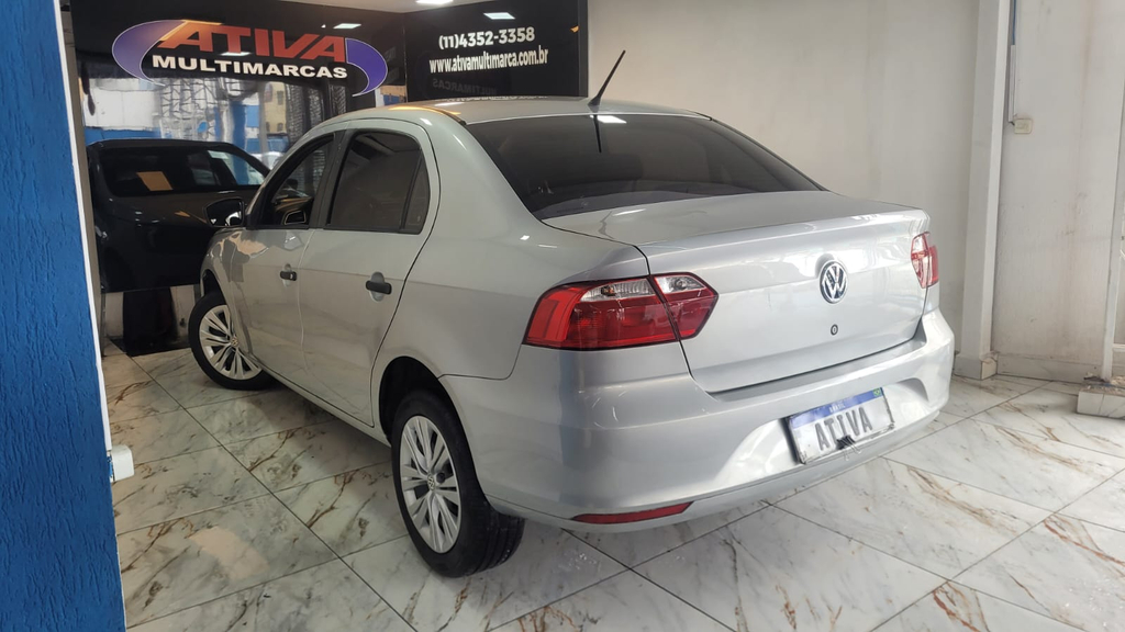 Volkswagen Voyage Prata