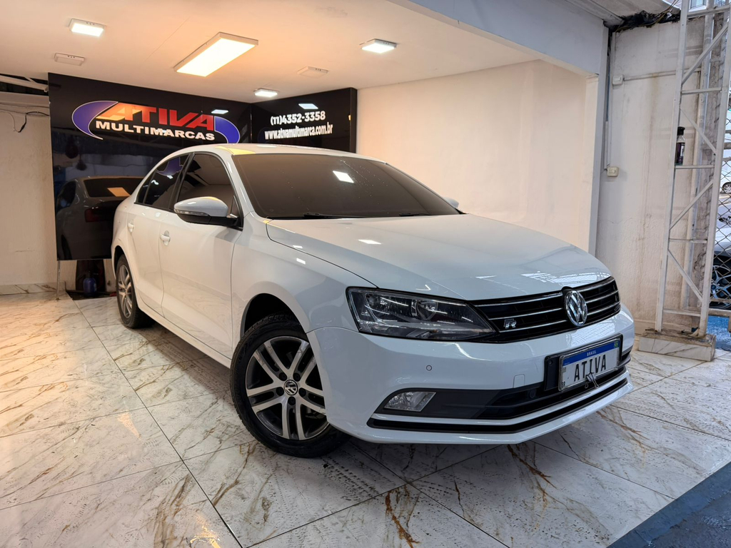 Volkswagen Jetta Branco