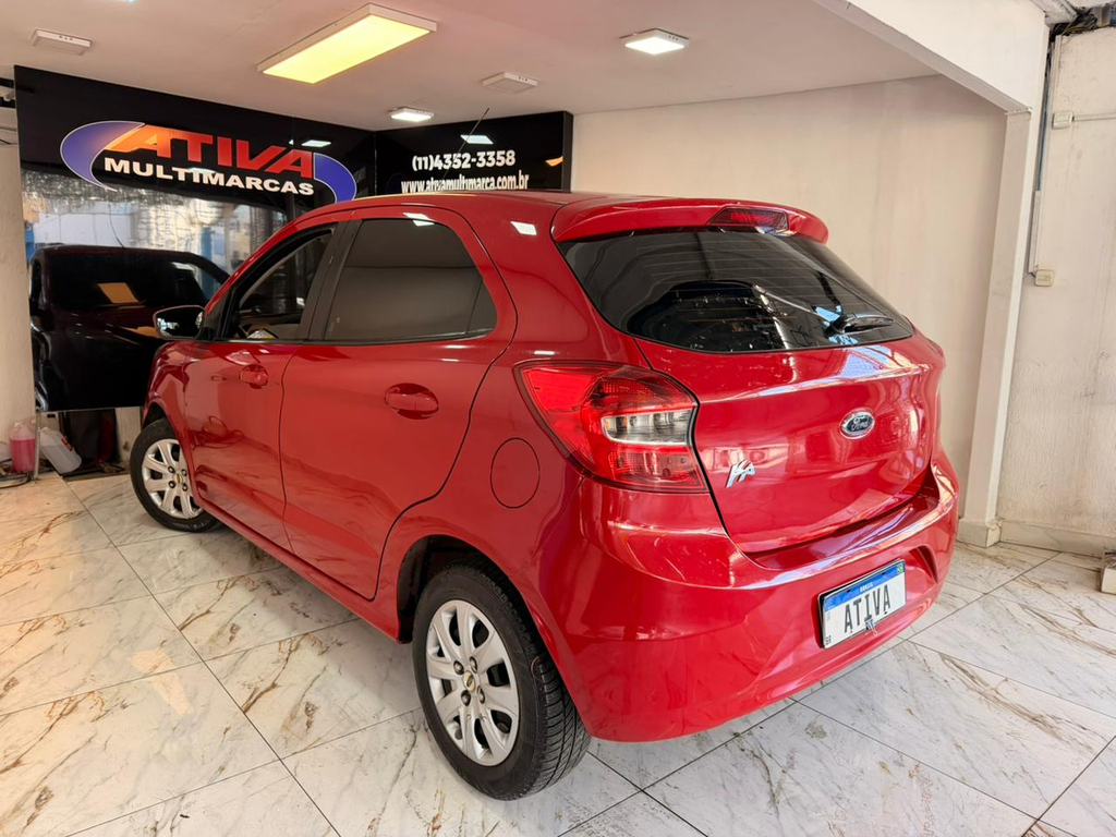 Ford Ka Vermelho