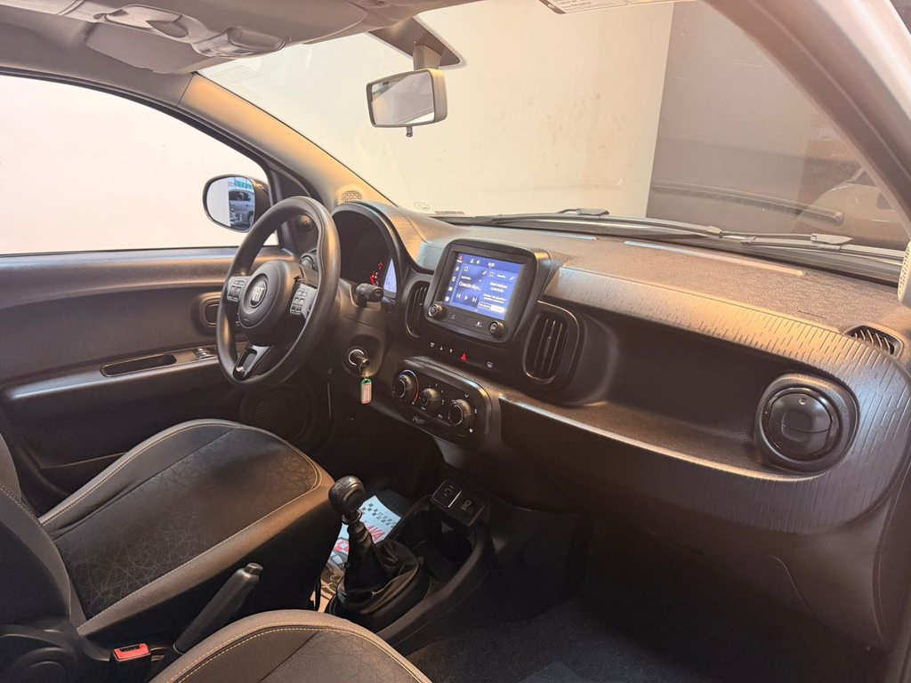 Fiat Mobi Branco