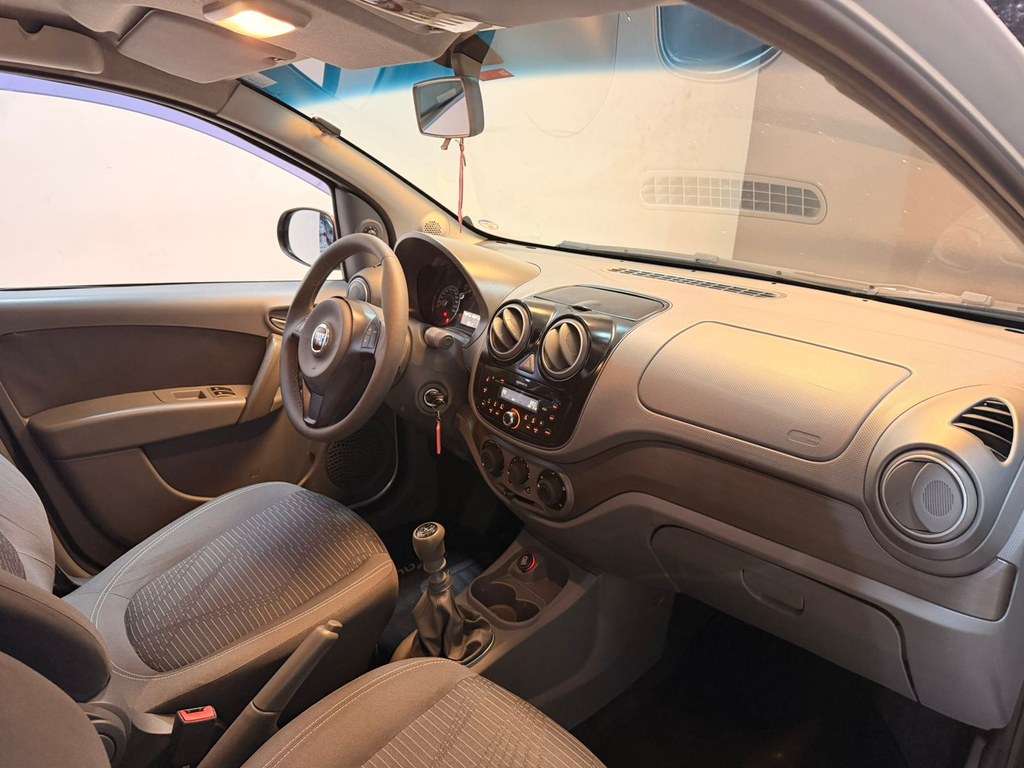 Fiat Palio Prata