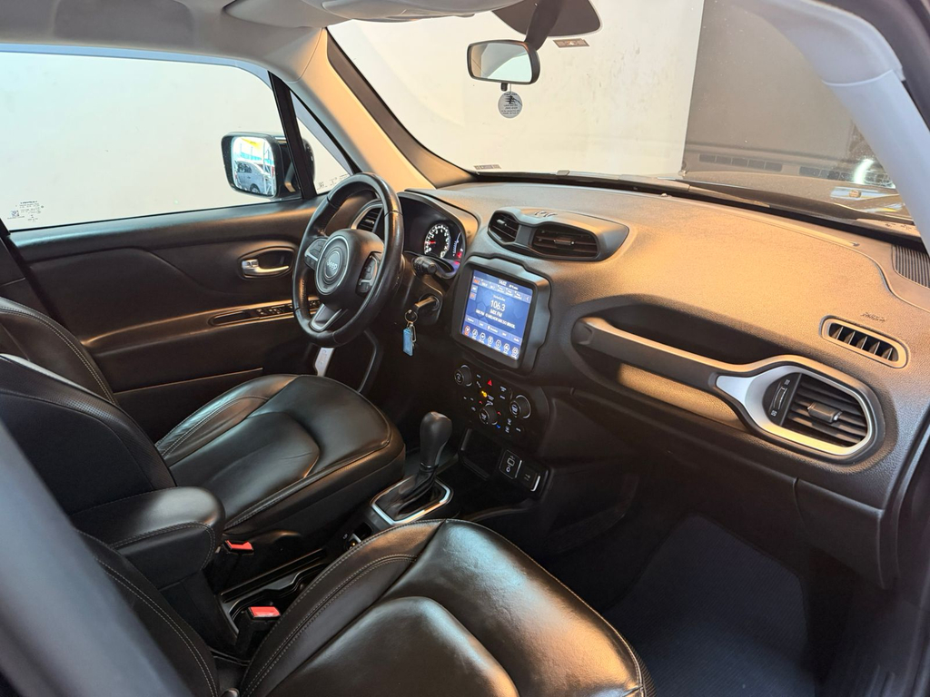 Jeep Renegade Preto