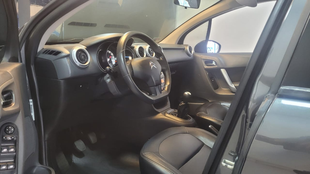Citroen C3 Cinza