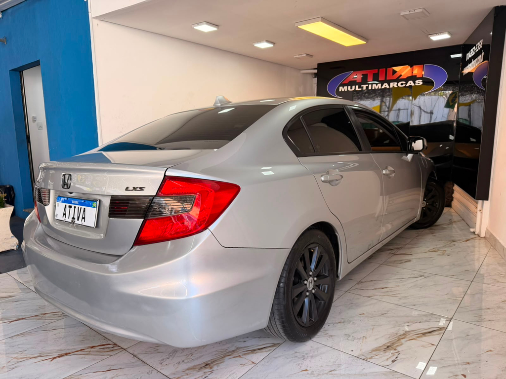 Honda Civic Prata