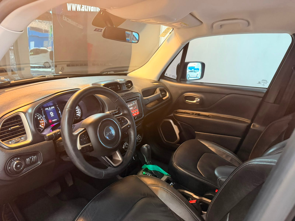 Jeep Renegade Preto