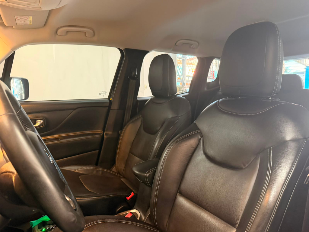 Jeep Renegade Preto