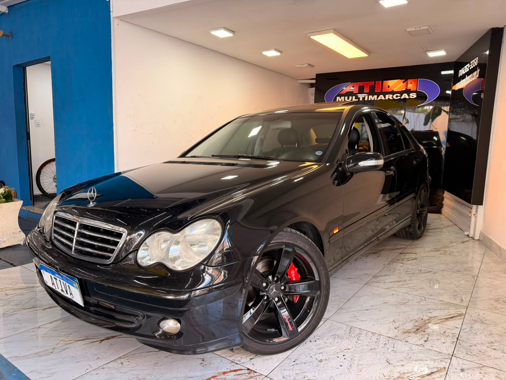 Mercedes Benz C-180 Preto