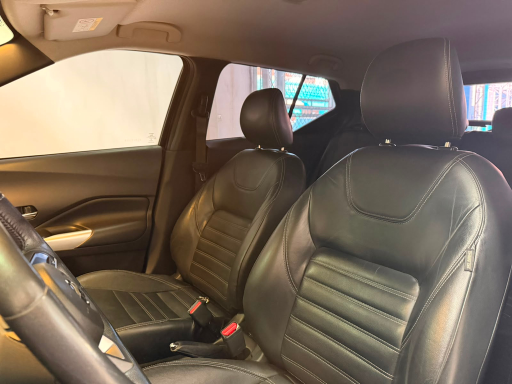 Nissan Kicks Preto