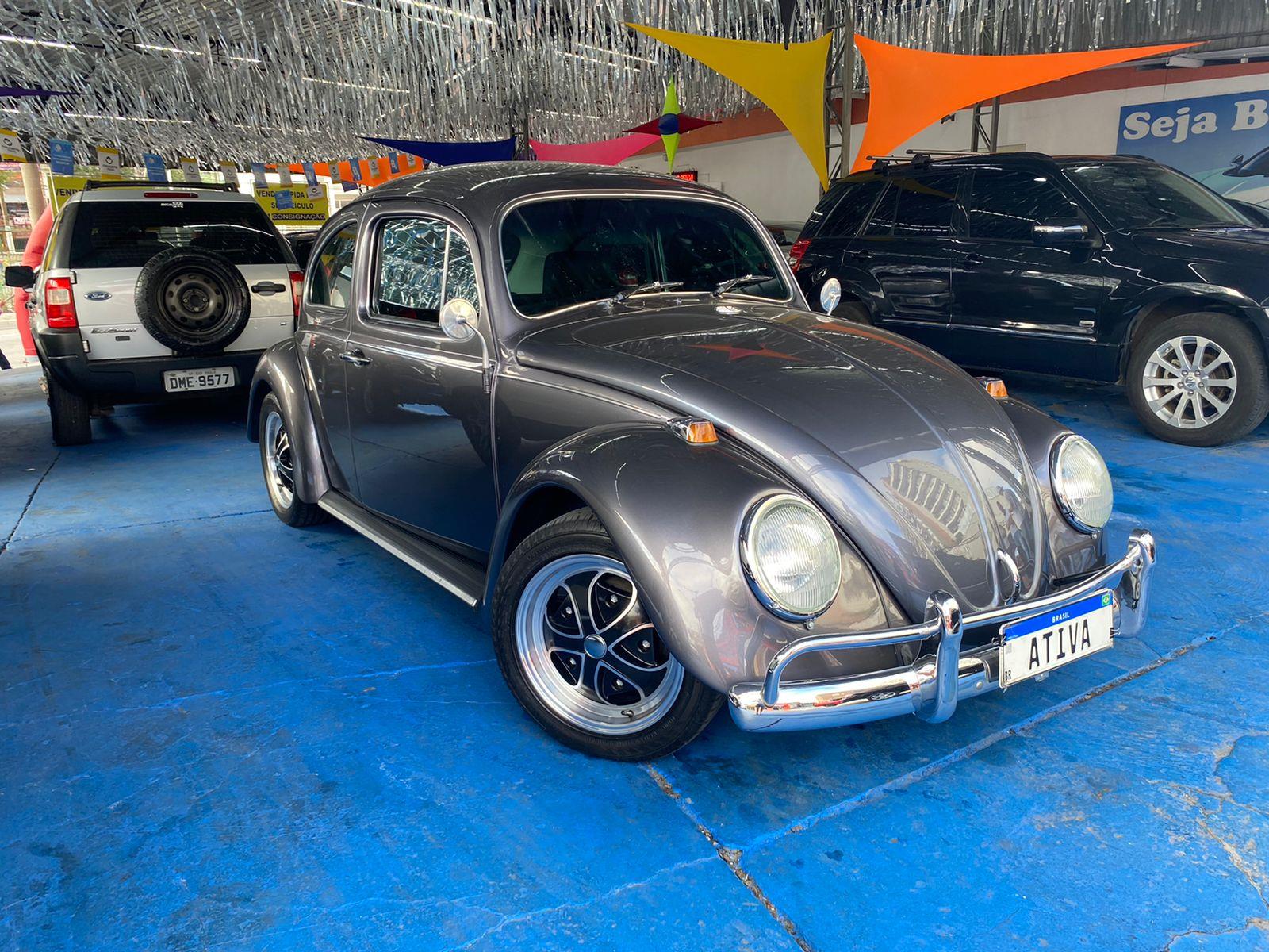 Volkswagen Fusca Cinza