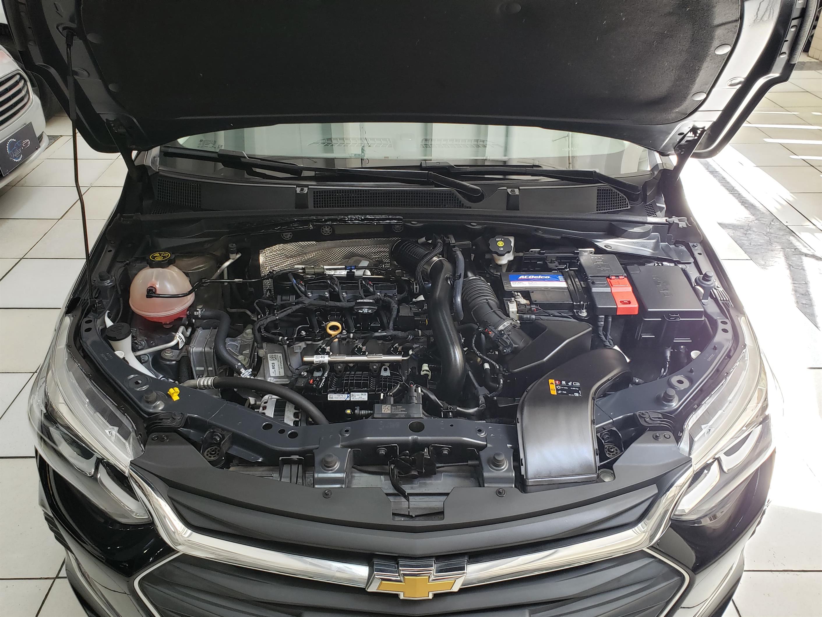 Chevrolet Onix Sedan Preto