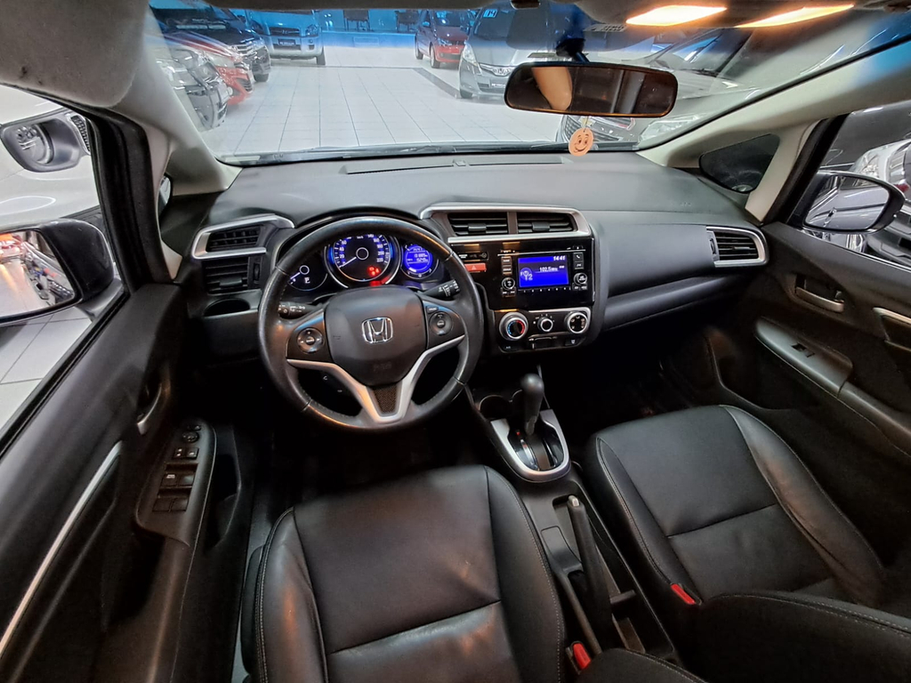 Honda Fit Cinza