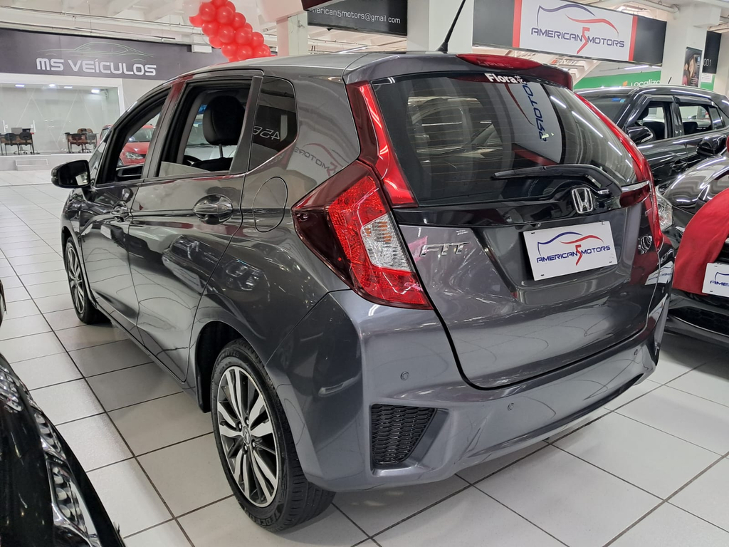 Honda Fit Cinza
