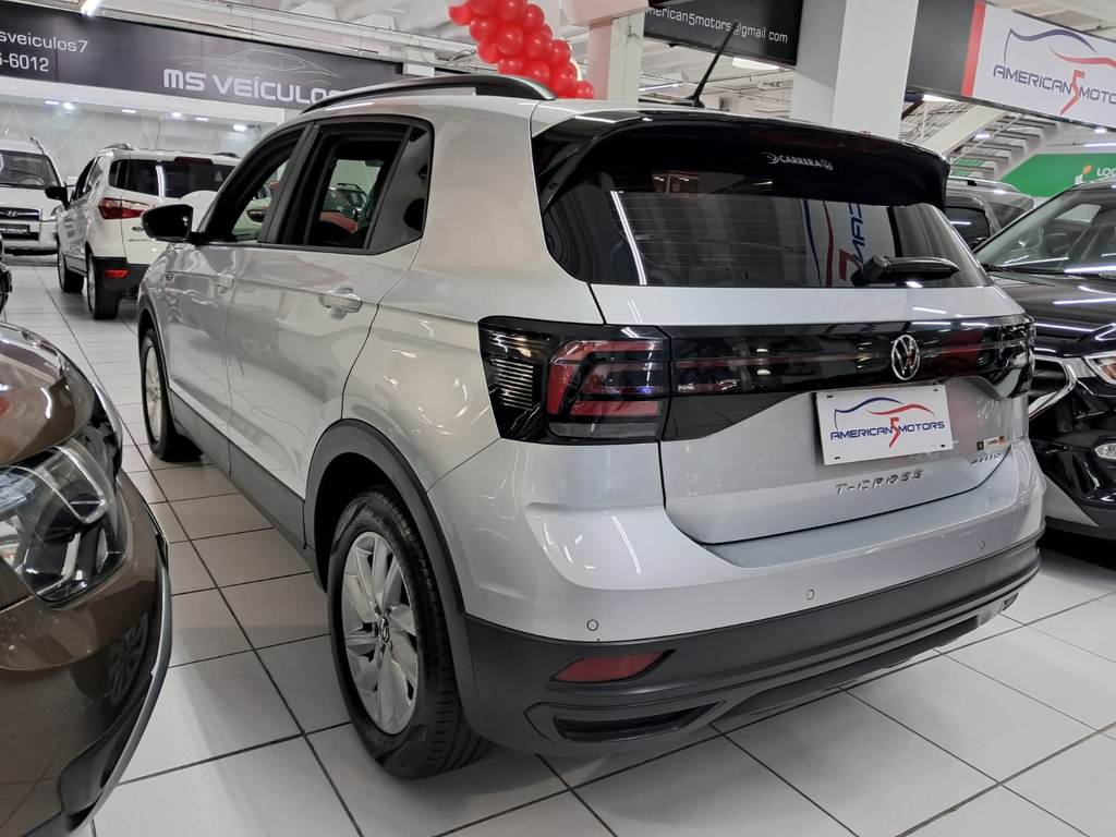 Volkswagen T-Cross Prata