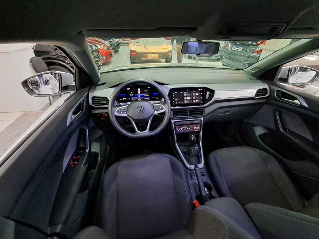 Volkswagen T-Cross Prata