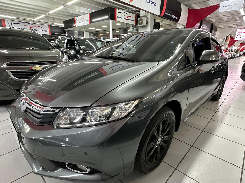 Honda Civic Cinza
