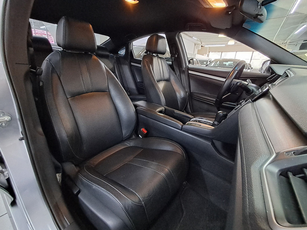 Honda Civic Prata