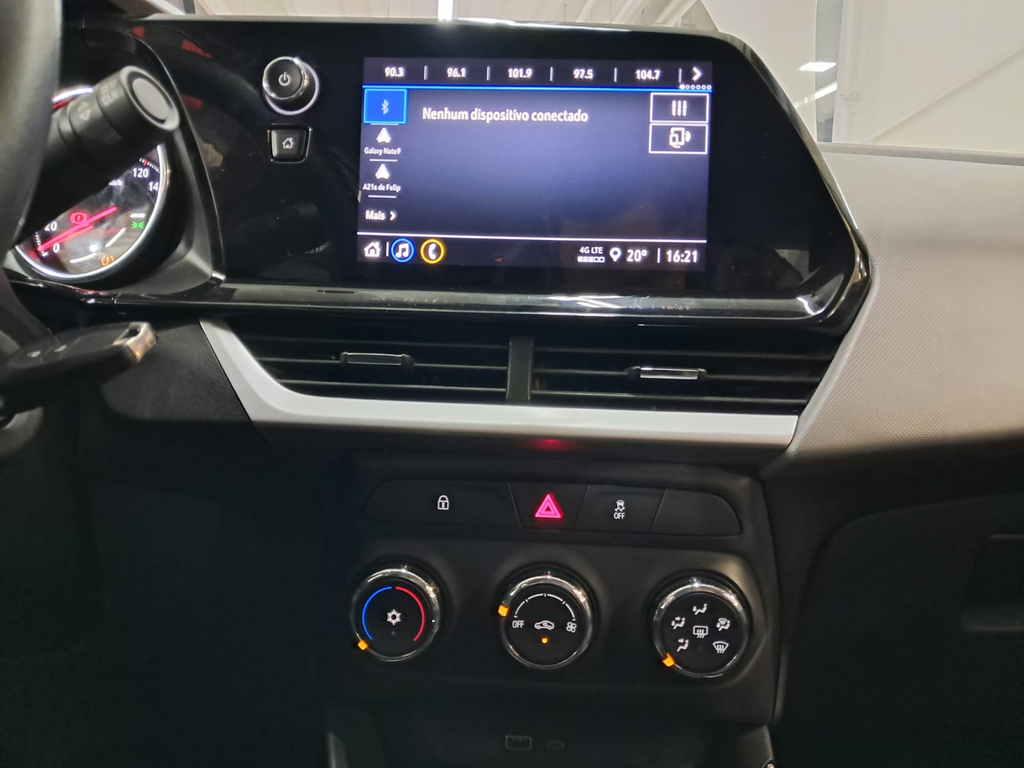 Chevrolet Montana Preto
