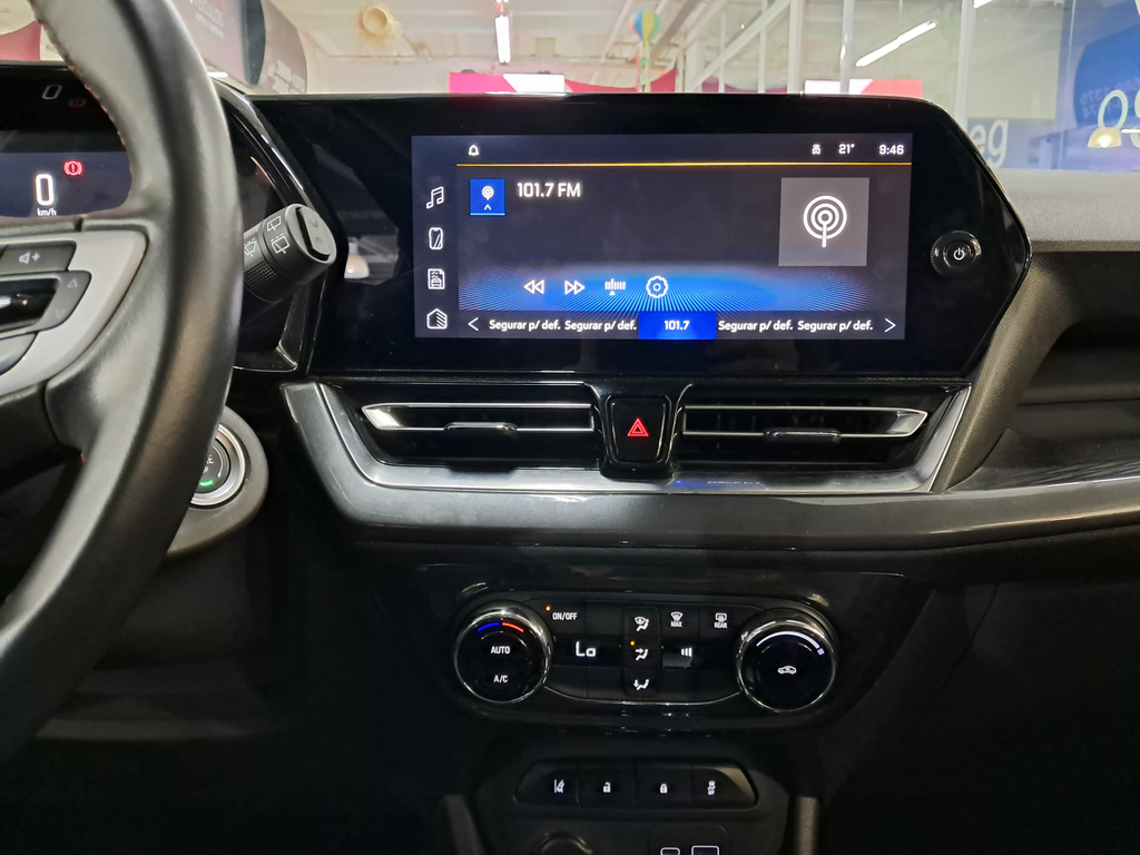 Chevrolet Spin Cinza
