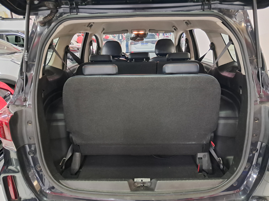 Chevrolet Spin Cinza