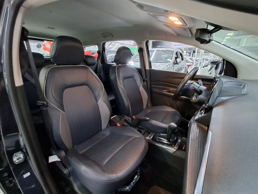 Chevrolet Spin Cinza