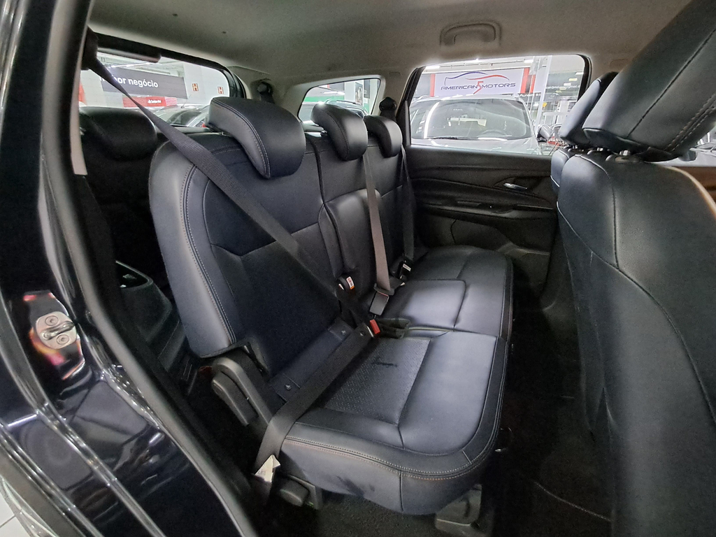 Chevrolet Spin Cinza