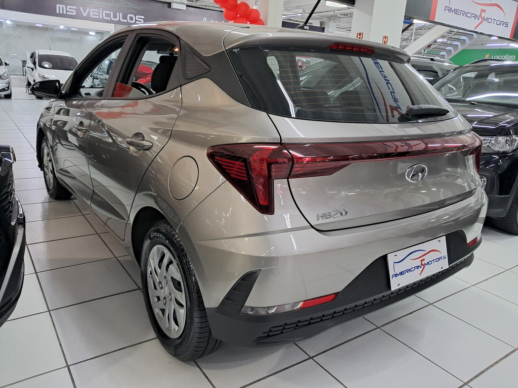 Hyundai HB20 Prata