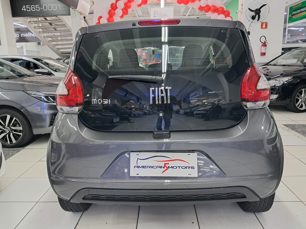 Fiat Mobi Cinza