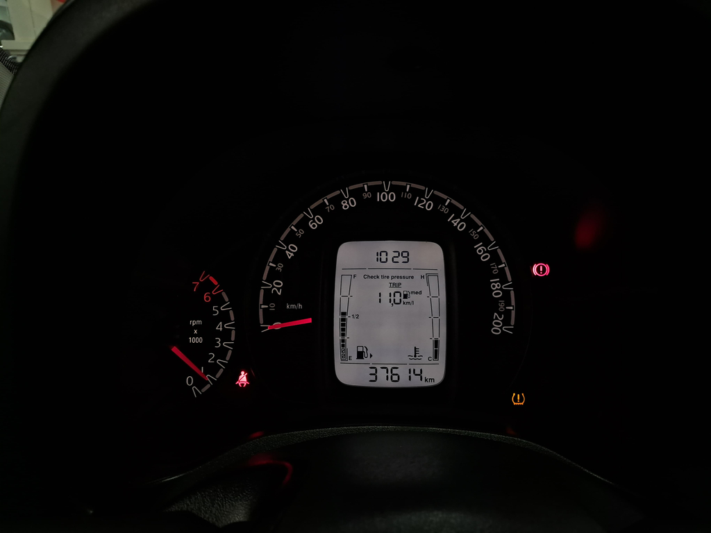 Fiat Mobi Cinza