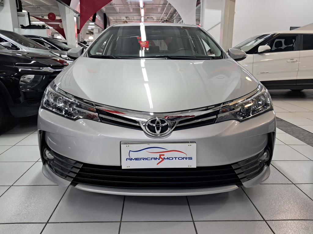 Toyota Corolla Prata