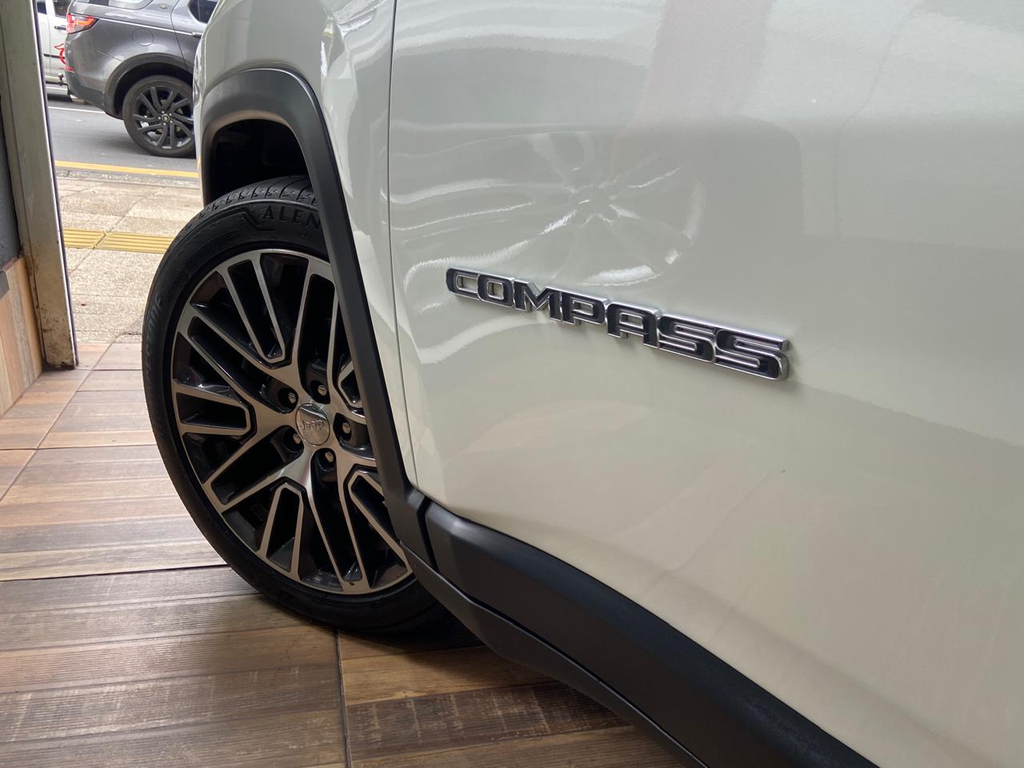Jeep Compass Branco