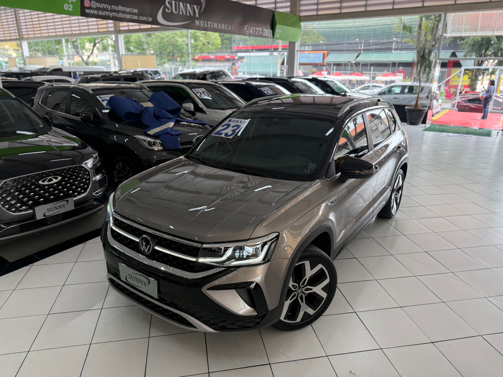 Volkswagen TAOS Bege