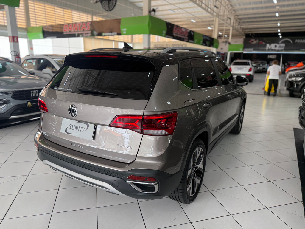 Volkswagen TAOS Bege