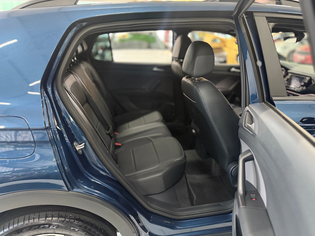 Volkswagen T-Cross Azul