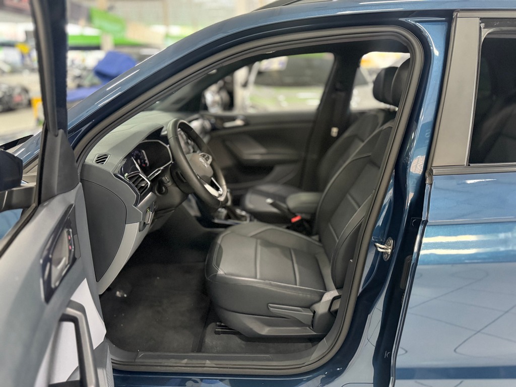 Volkswagen T-Cross Azul