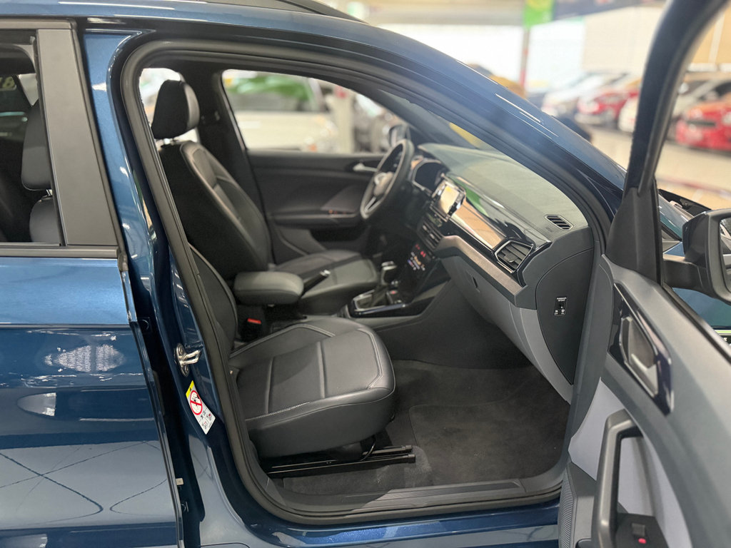 Volkswagen T-Cross Azul