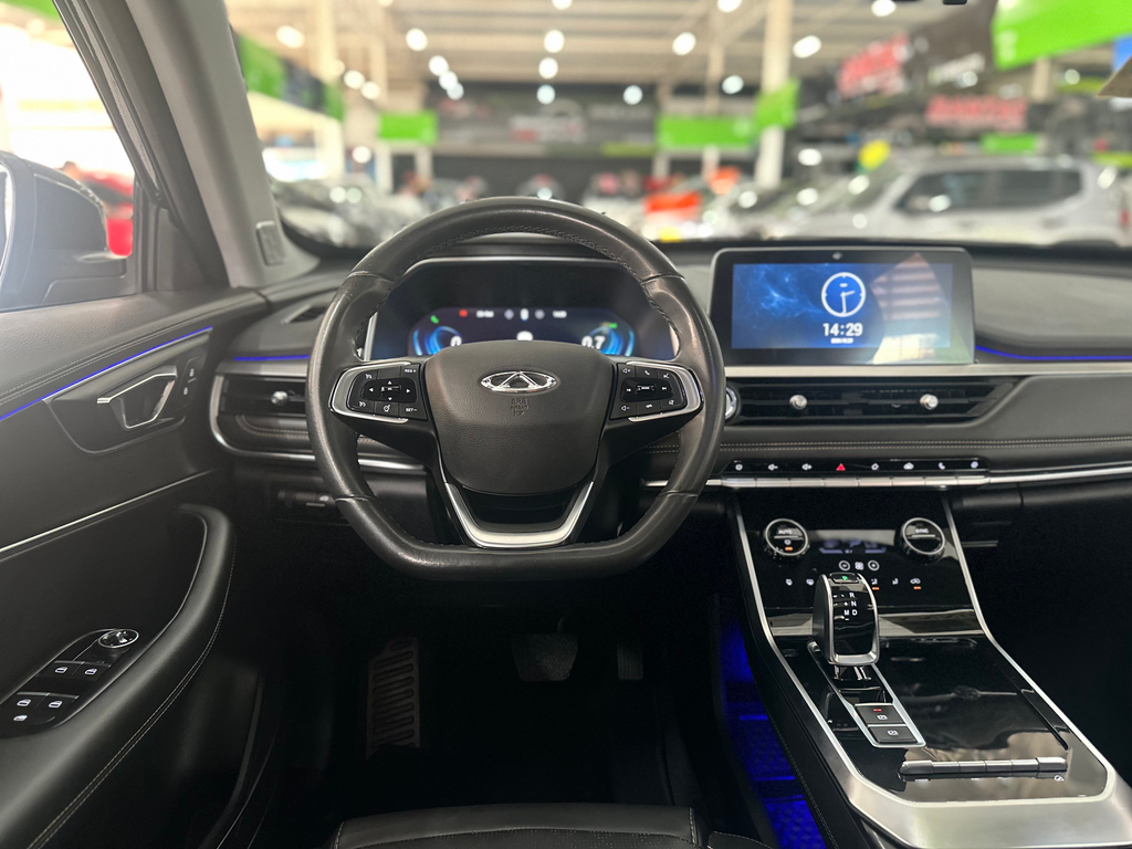 Chery Tiggo 8 Preto