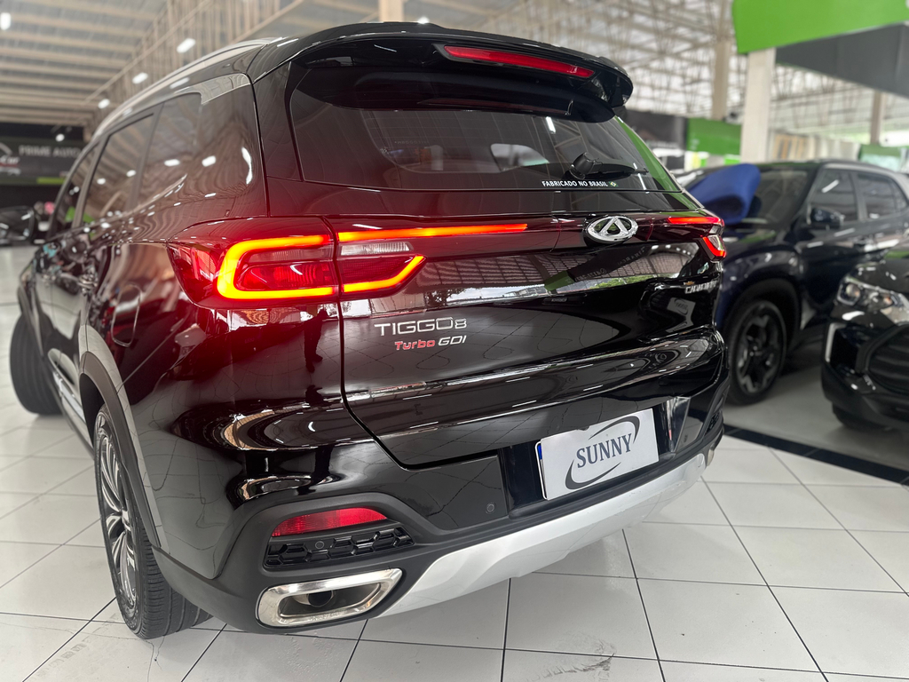 Chery Tiggo 8 Preto