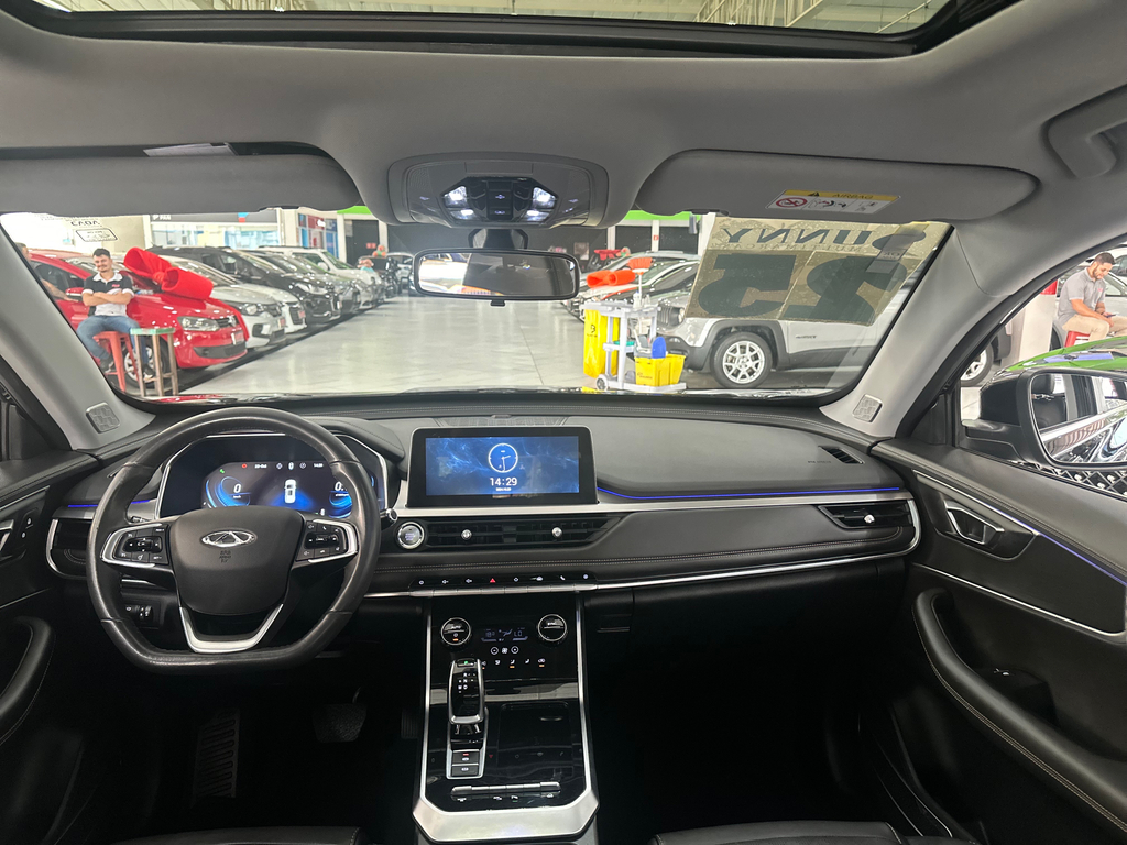 Chery Tiggo 8 Preto