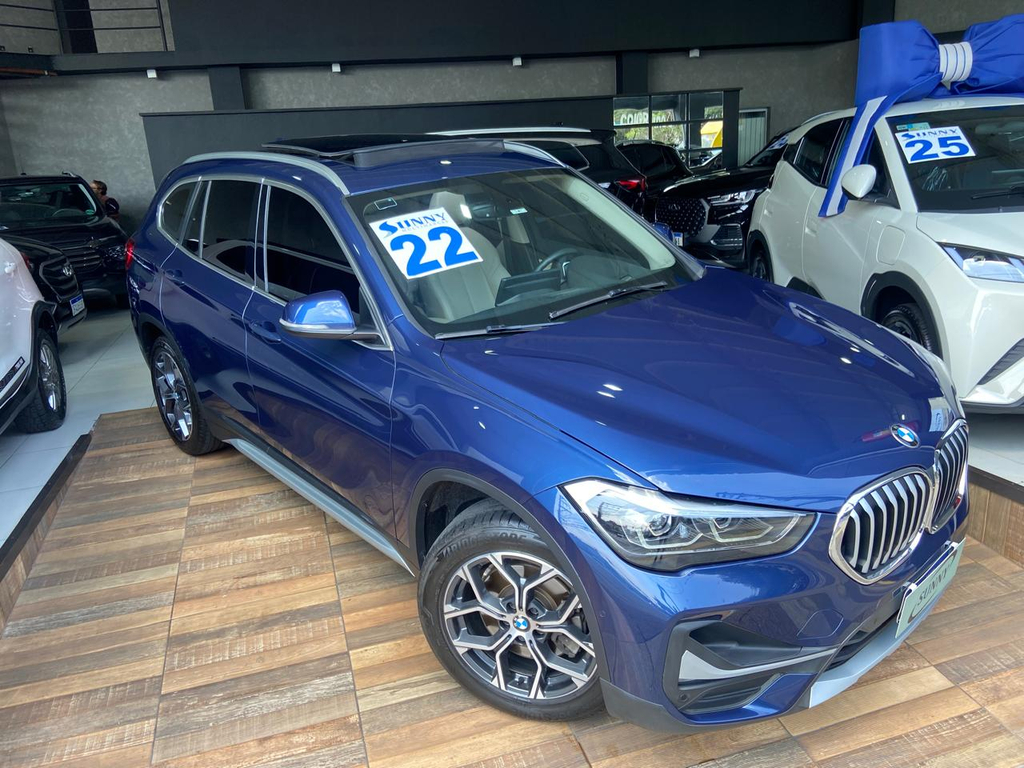 BMW X1 Azul