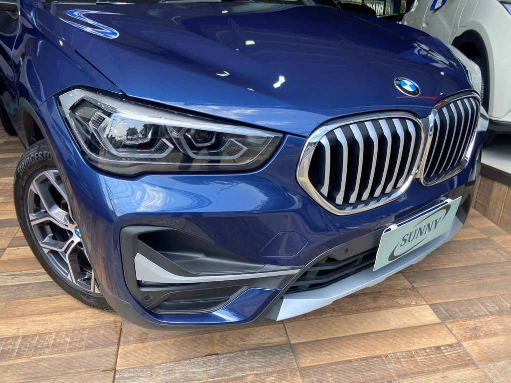 BMW X1 Azul