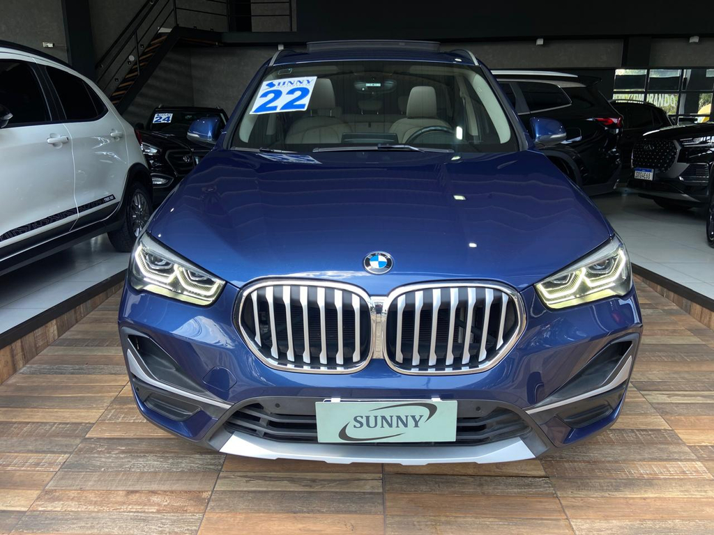 BMW X1 Azul
