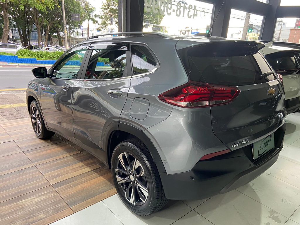 Chevrolet Tracker Cinza