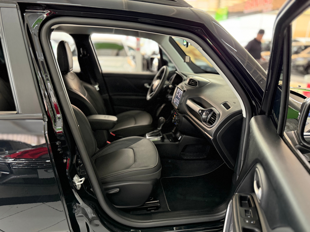 Jeep Renegade Preto