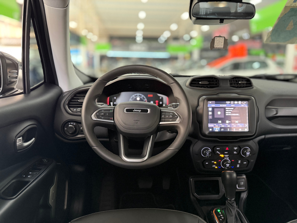 Jeep Renegade Preto